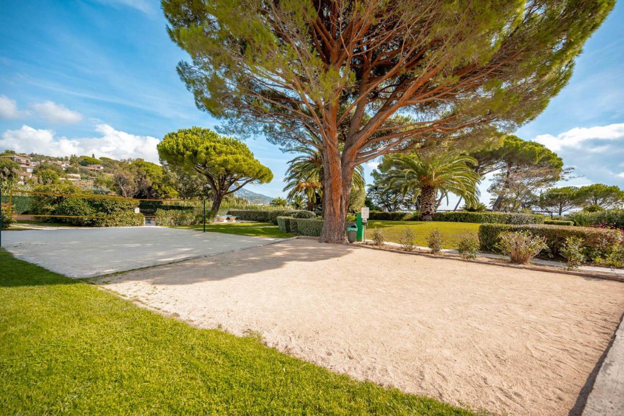 Residence Pierre & Vacances L'Anse De Pramousquier Le Lavandou Exteriér fotografie