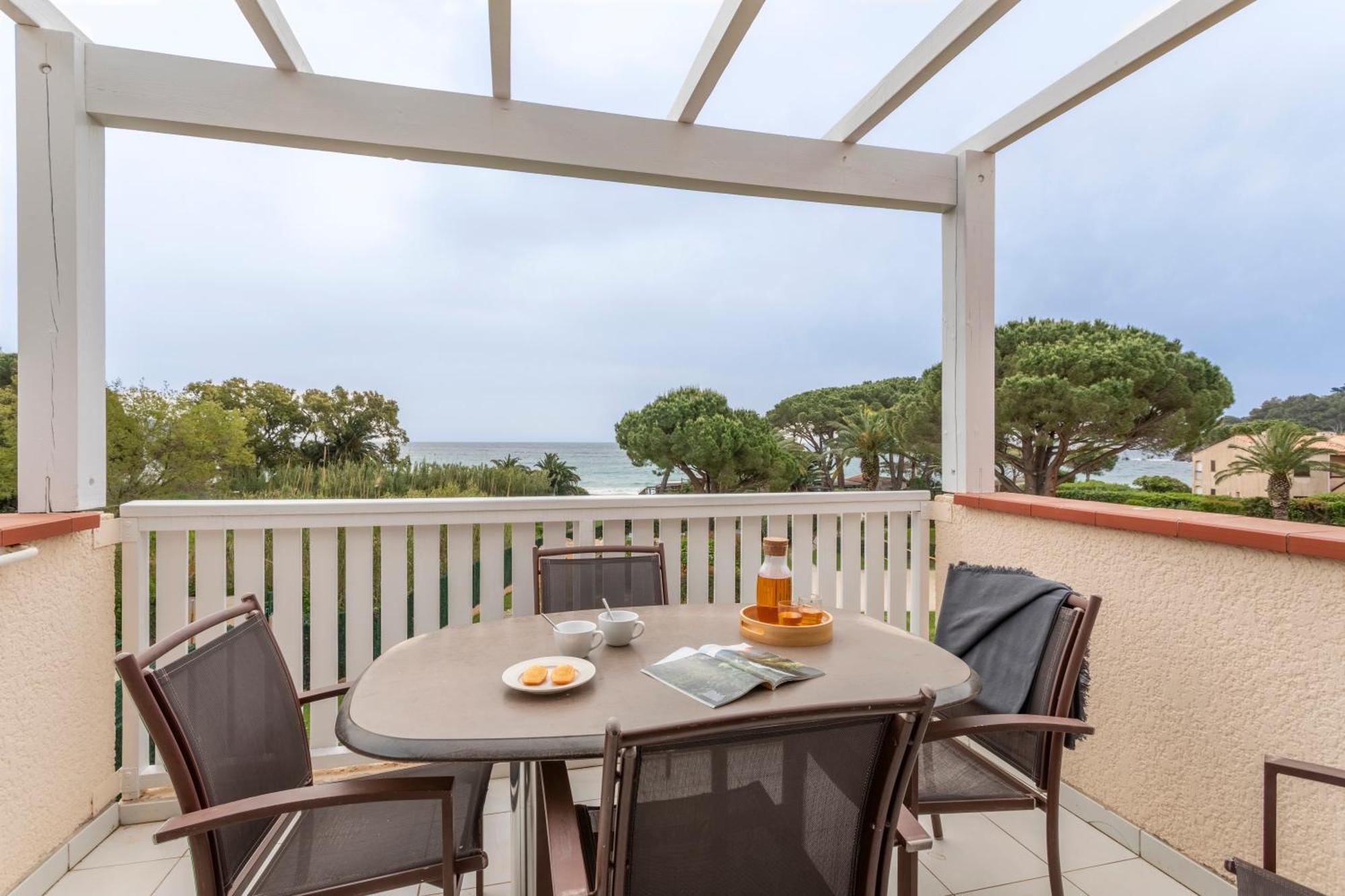 Residence Pierre & Vacances L'Anse De Pramousquier Le Lavandou Exteriér fotografie