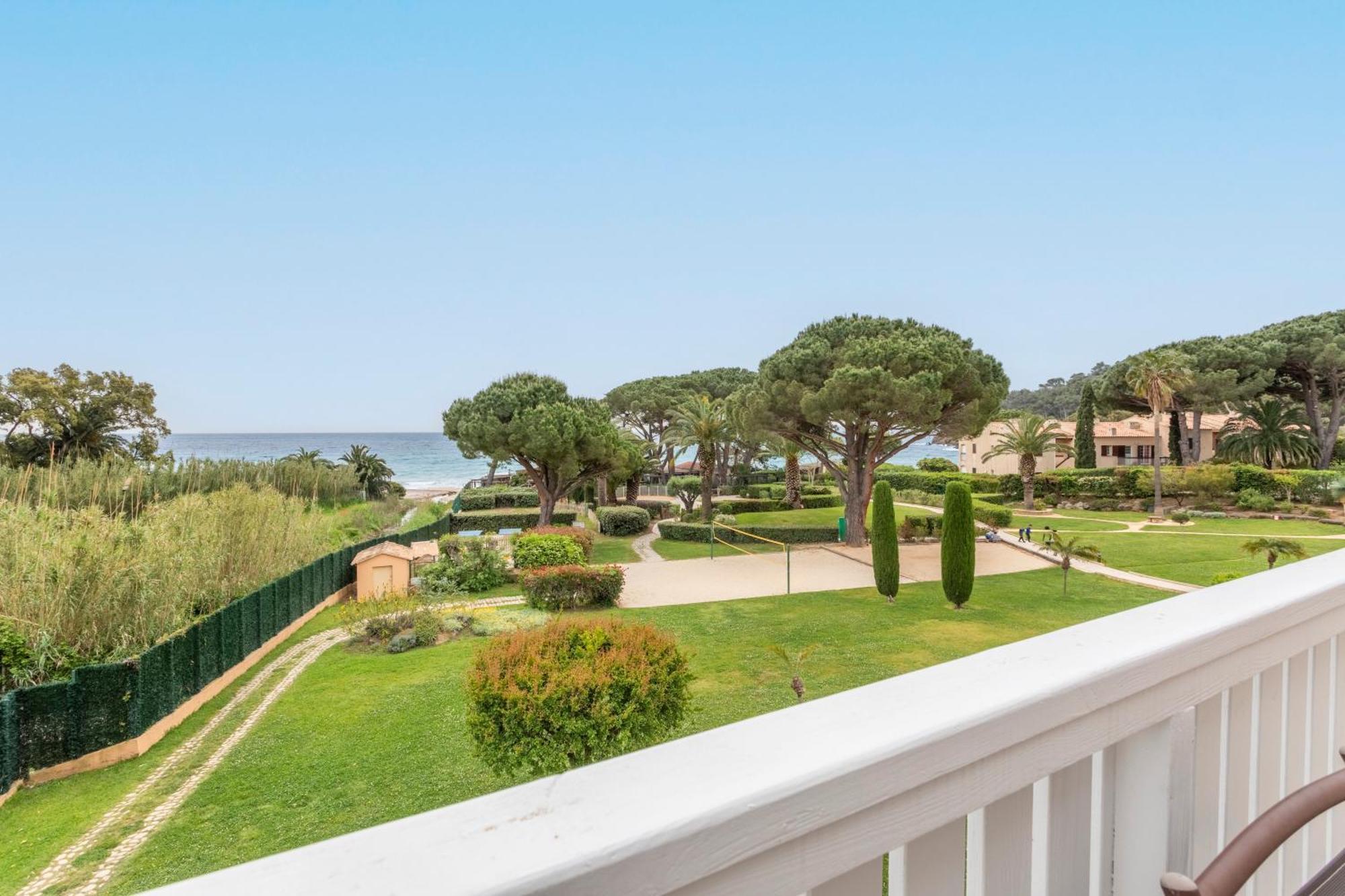 Residence Pierre & Vacances L'Anse De Pramousquier Le Lavandou Exteriér fotografie